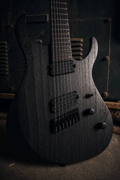 VanderMeij Magistra Performance | Guitar Series