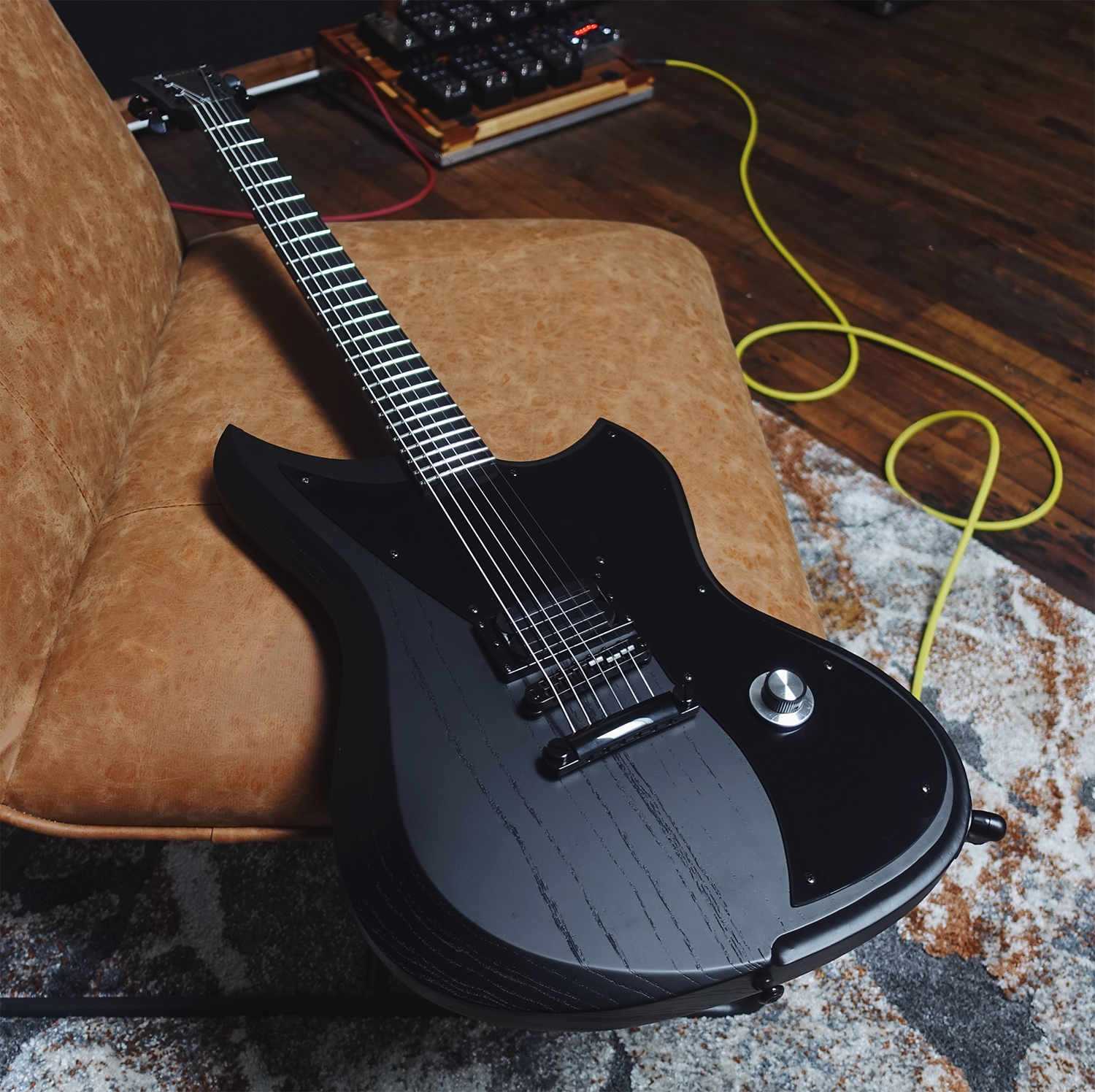 Black Dunable Yeti DE Baritone Cult Edition 6 string guitar
